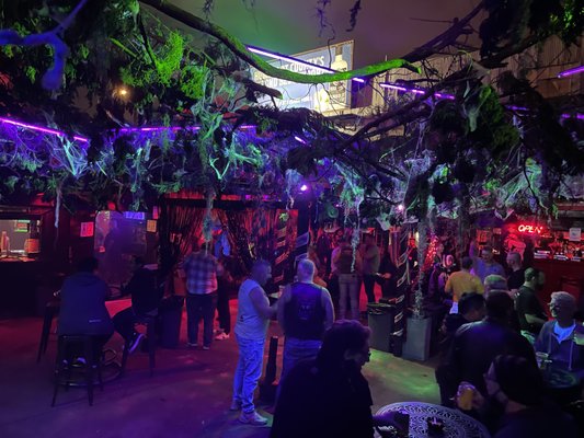 San Francisco Eagle Bar by null