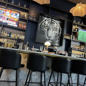 MAHT - Beautiful bar - Steakhouses Near Me - Oklahoma City, Oklahoma MAHT - Beautiful bar - Steakhouses Near Me - Oklahoma City, Oklahoma