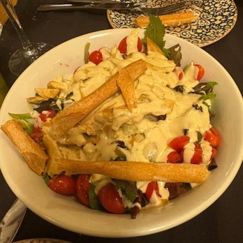 Luigi Ristorante - Chicken Caesar salad. So good! - Italian Near Me - Barcelona, B