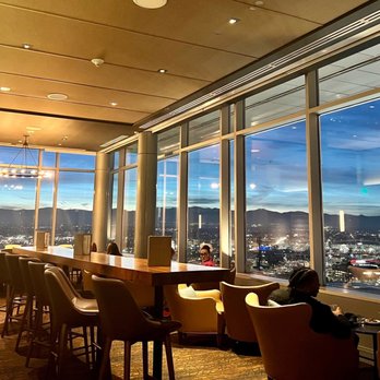 Peaks Lounge - Great views of the mountains after sunset. - Lounges Near Me - Denver, Colorado Peaks Lounge - Great views of the mountains after sunset. - Lounges Near Me - Denver, Colorado
