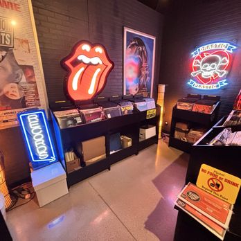 Vive Le Rock - Record display - Lounges Near Me - Omaha, Nebraska Vive Le Rock - Record display - Lounges Near Me - Omaha, Nebraska