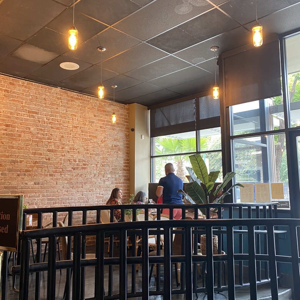 Barrio Eats & Drinks - Nice ambiance, very fresh and tasty food - Mexican Near Me - El Paso, Texas
