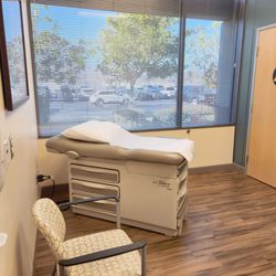 Dignity Health  - Consult room