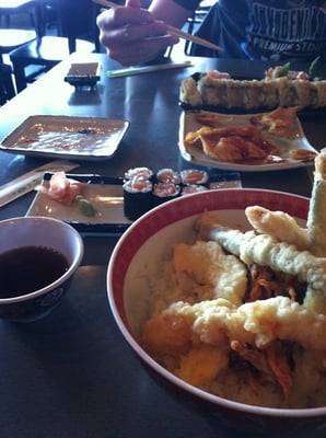 Sushi Tango Woodbury by null