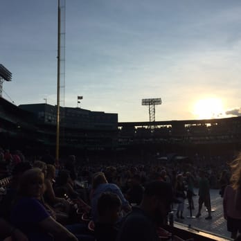 Fenway Park - Sunset - Stadiums & Arenas Near Me - Boston, Massachusetts Fenway Park - Sunset - Stadiums & Arenas Near Me - Boston, Massachusetts