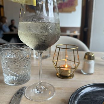 Pelino’s Pasta - Seasonal spritzer with blackberry - Italian Near Me - Columbus, Ohio