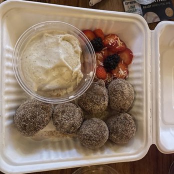Monarch Ocean Pub - Hawaiian donuts - Gastropubs Near Me - Del Mar, California