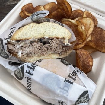 Lei Lei's Bistro - French Dip - Food Trucks Near Me - Honolulu, Hawaii
