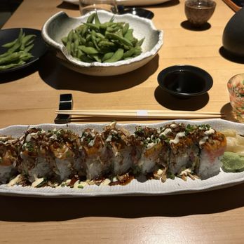 Blind Tiger - Sushi Bars Near Me - Aventura, Florida