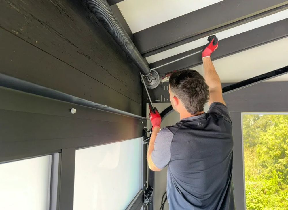 AAA Garage Door Services - Garage Door Contractor in Renton, WA