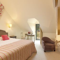 Château du Breuil - Chambre Deluxe aux Pavillons du Verger Deluxe double room in the Pavilions