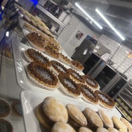 Variety of tarts and alfajores! Variety of tarts and alfajores!