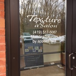 Texxture a Salon - Front door - Texxture a Salon
