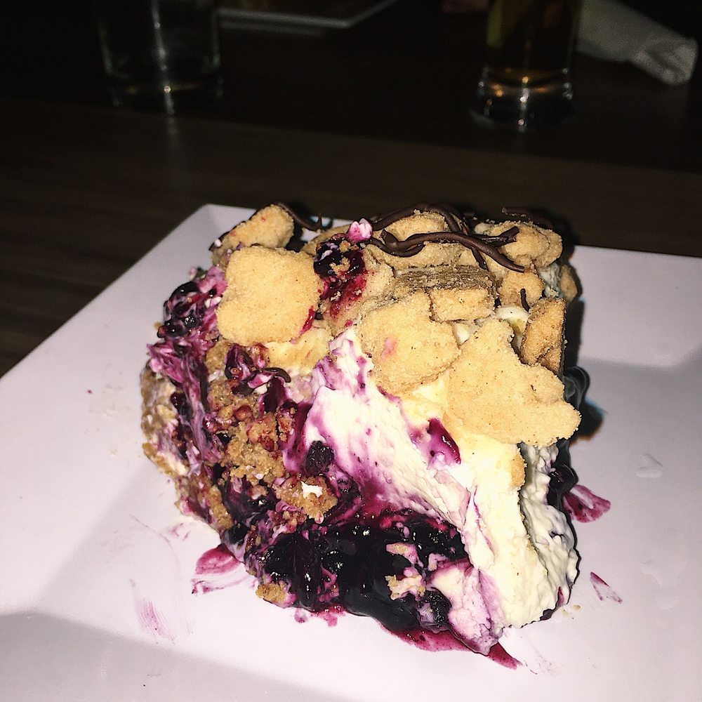 Rockaberry - Blueberry crumb cheese - Cafes Near Me - Kirkland, Quebec Rockaberry - Blueberry crumb cheese - Cafes Near Me - Kirkland, Quebec