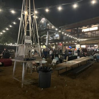 Truck Yard - Beer Gardens Near Me - The Colony, Texas