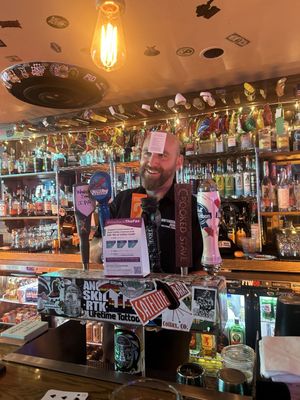 Satellite Bar by null