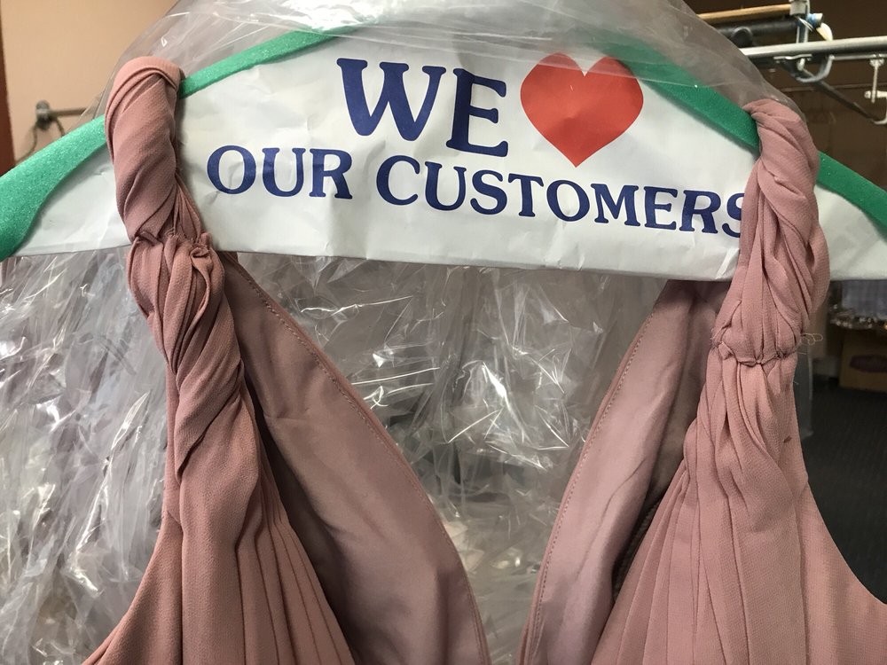 SUN ALTERATION & DRY CLEANER Updated September 2024 397 Merrick Ave