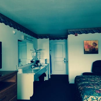 Ocean View Inn - The room that I stayed in had the sink in the bedroom and not in the bathroom. No biggie.  (Photo taken in July 2014. ) - Hotels Near Me - Crescent City, California