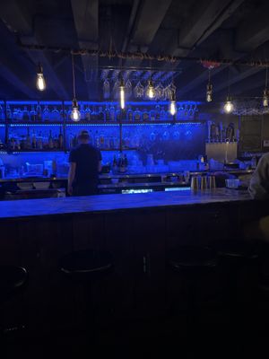 Sonder & Dram by null