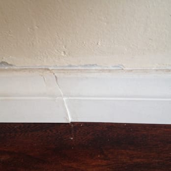 Paragon Construction Services - The baseboard joints throughout the unit are jagged and the seams are not tight. - General Contractors Near Me