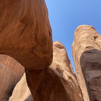 Arches National Park - Sand Dune Arch - Parks Near Me Arches National Park - Sand Dune Arch - Parks Near Me