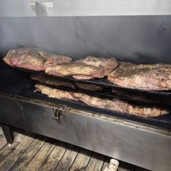 The Surfing Pig - The Smoker