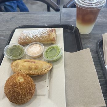 OBRA HandBakery - baked beef empanada, beef obra ball, peach & dulce de leche turnover, Arnold Palmer - Empanadas Near Me - Santa Ana, California OBRA HandBakery - baked beef empanada, beef obra ball, peach & dulce de leche turnover, Arnold Palmer - Empanadas Near Me - Santa Ana, California