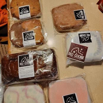 DLoCookie - Desserts Near Me