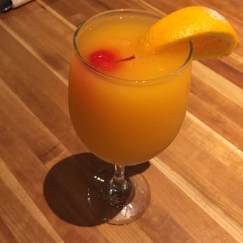 Cheddar's Scratch Kitchen - Peach Bellini - Comfort Food Near Me - Cincinnati, Ohio Cheddar's Scratch Kitchen - Peach Bellini - Comfort Food Near Me - Cincinnati, Ohio