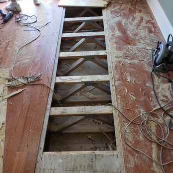World Flooring & More - Opening the floor and removing the plywood - Flooring Near Me World Flooring & More - Opening the floor and removing the plywood - Flooring Near Me