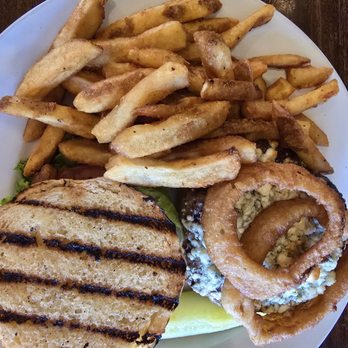 Braveheart Highland Pub - My burger, yum! - Scottish Near Me - Hellertown, Pennsylvania Braveheart Highland Pub - My burger, yum! - Scottish Near Me - Hellertown, Pennsylvania