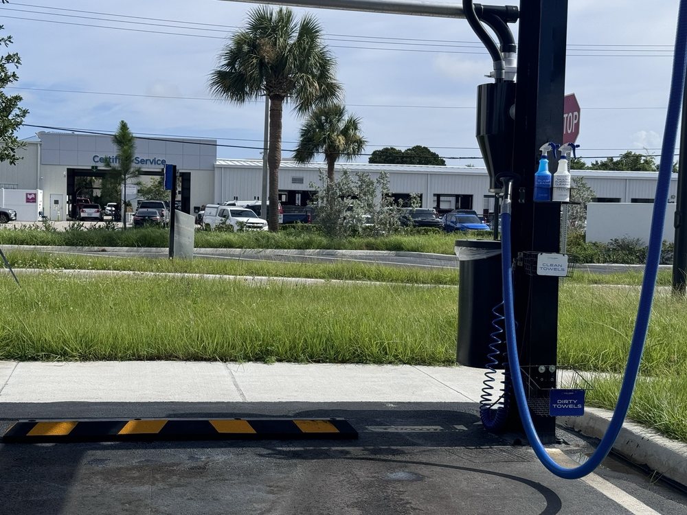 Vivid Car Wash Vero Beach Abstract Photography Vivid Car Wash Vero Beach Abstract Photography
