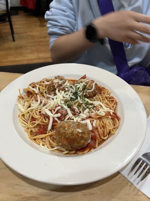 Basta Pasta by null