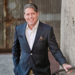 Peter Nelsen - Nelsen Real Estate - Meet Peter Nelsen, founder of Nelsen Real Estate. Your trusted expert for luxury and off-market homes in Savannah. 20+ years of experience.