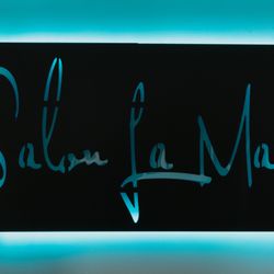 Salon La Mae