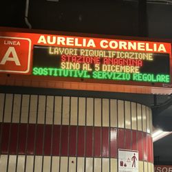 Metro Cornelia - Linea A - Metro A Station Cornelia | gefühlt 50 Meter unter der Erde