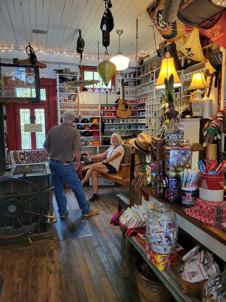 RABBIT HASH GENERAL STORE Updated August 2024 161 Photos & 31 Reviews 10021 Lower River Rd