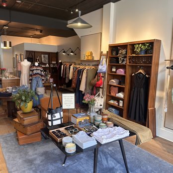 Rushmore Boutique - Women's Clothing Near Me - St. Louis, Missouri