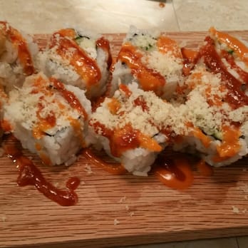 Sushi Rang - Deep fried yam Spicy Tuna Roll - Japanese Near Me - Cranbrook, British Columbia Sushi Rang - Deep fried yam Spicy Tuna Roll - Japanese Near Me - Cranbrook, British Columbia