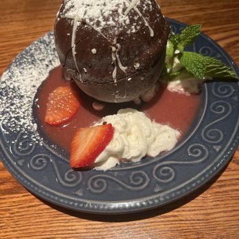 Divina Cucina - Spumoni Bomba - Italian Near Me - Montrose, California Divina Cucina - Spumoni Bomba - Italian Near Me - Montrose, California