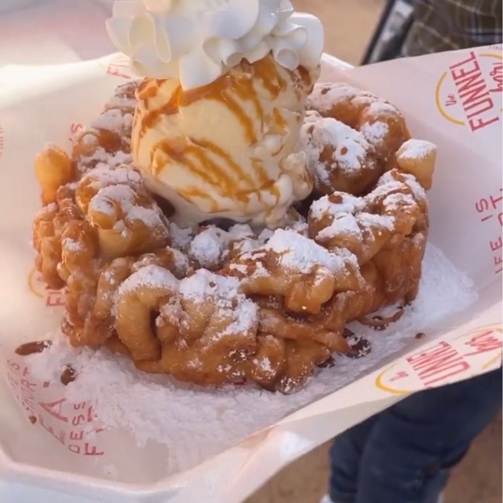 The Funnel Bar - Caramel Funnel - Desserts Near Me - Houston, Texas