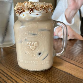 Another Broken Egg Cafe - Smores & Chocolate Iced Coffee - American Near Me - Jacksonville, Florida Another Broken Egg Cafe - Smores & Chocolate Iced Coffee - American Near Me - Jacksonville, Florida