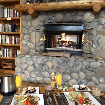 Riversong Inn Retreat - New Years breakfast - Bed & Breakfast Near Me - Estes Park, Colorado Riversong Inn Retreat - New Years breakfast - Bed & Breakfast Near Me - Estes Park, Colorado