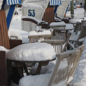 Pegelhäuschen - und im Winter treffen wir uns auf einen Punsch!!! - Bistros Near Me - Lübeck, SH Pegelhäuschen - und im Winter treffen wir uns auf einen Punsch!!! - Bistros Near Me - Lübeck, SH