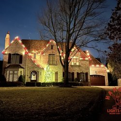 Hanging Lights Club - Christmas Lights Installation in Northbrook IL