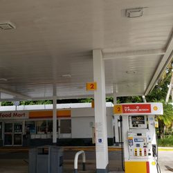 Shell Gas Station