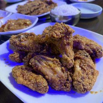 Mikawon & Vons Chicken - / Shoyu Wings - Korean Near Me - Honolulu, Hawaii