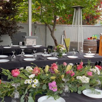 Yennis Party Rentals - Dinner set up - Party Equipment Rentals Near Me - Orange, California Yennis Party Rentals - Dinner set up - Party Equipment Rentals Near Me - Orange, California
