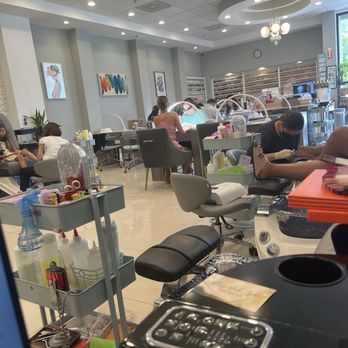 Bliss Nail spa - Nail Salons Near Me - Cary, North Carolina