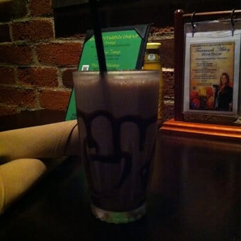 Hennessey's La Jolla - Decent 8-oz. Mudslide with just the right amount of -OH. - New American Near Me - La Jolla, California Hennessey's La Jolla - Decent 8-oz. Mudslide with just the right amount of -OH. - New American Near Me - La Jolla, California